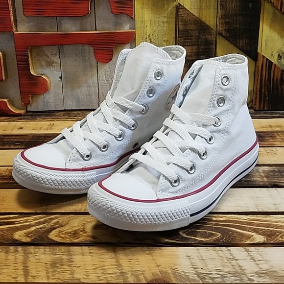 Converse Shoes - Converse Allstars Womens Size 6